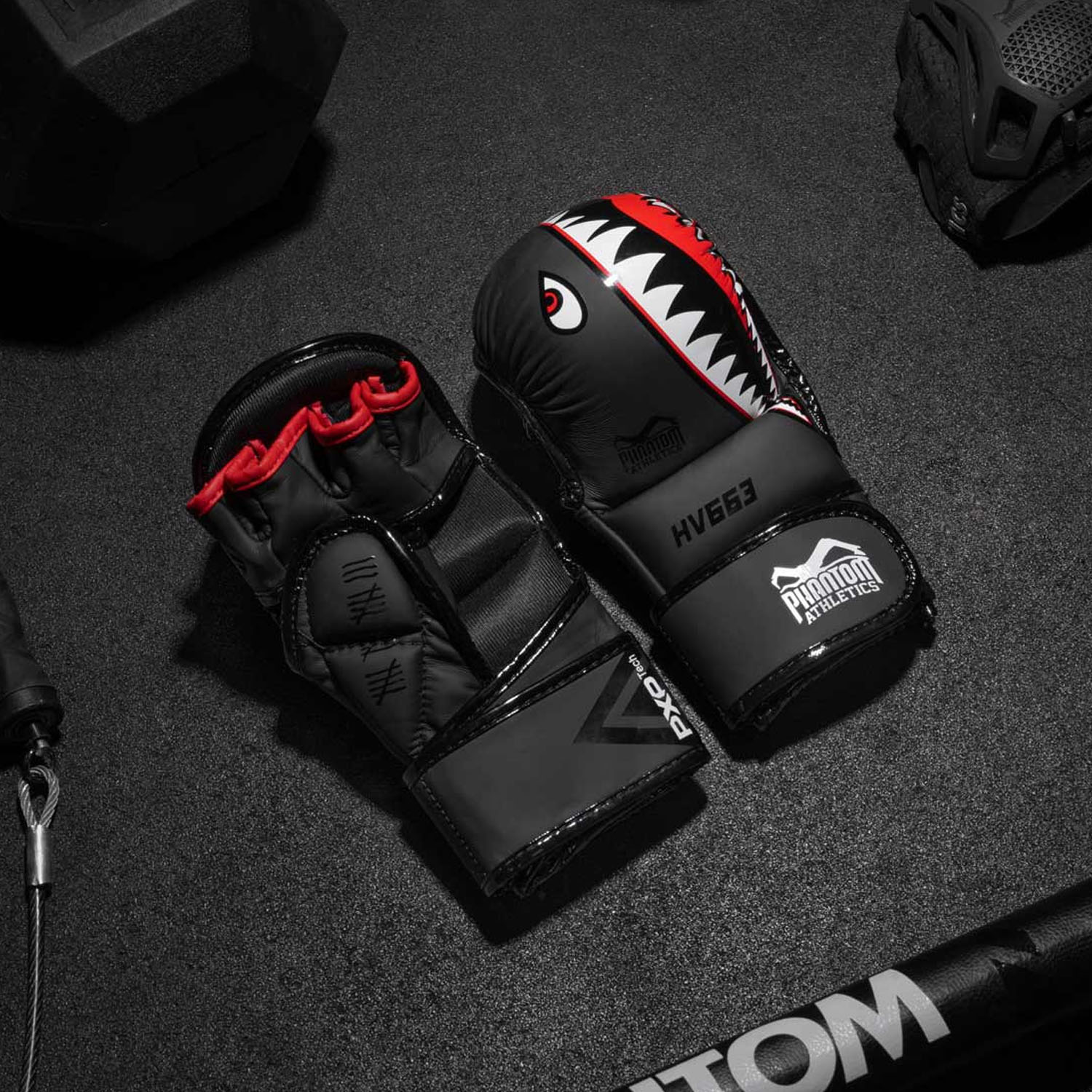 Phantom Athletics MMA Sparring Gloves, Fight Squad, black, S/M