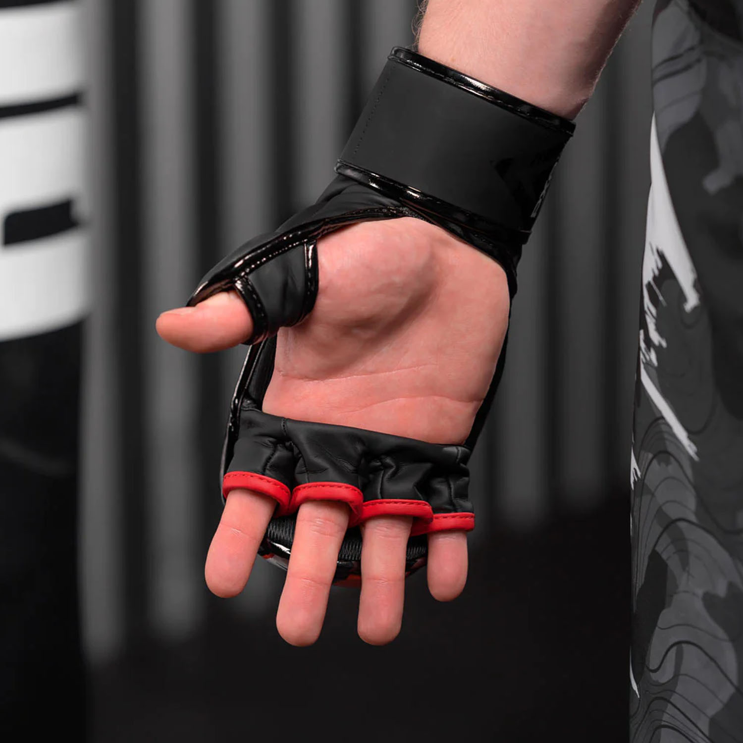 Phantom Athletics MMA Sparring Gloves, Fight Squad, black, S/M