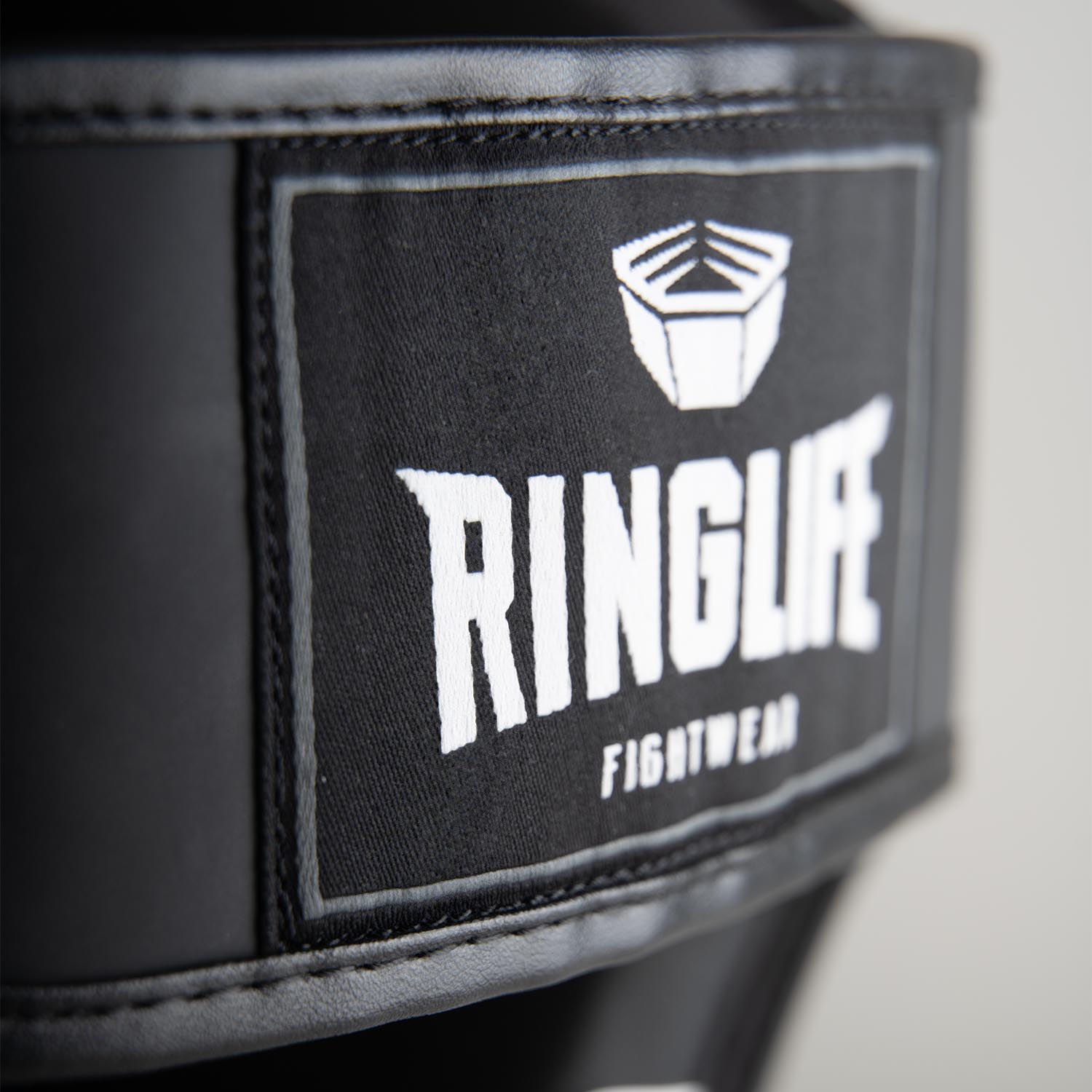RINGLIFE Shin Guards - No.1 black-white L