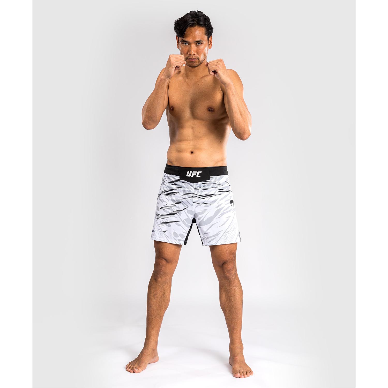 VENUM MMA Fight Shorts, UFC Fusion Authentic Fight Night, Short Fit, white-black, XXL