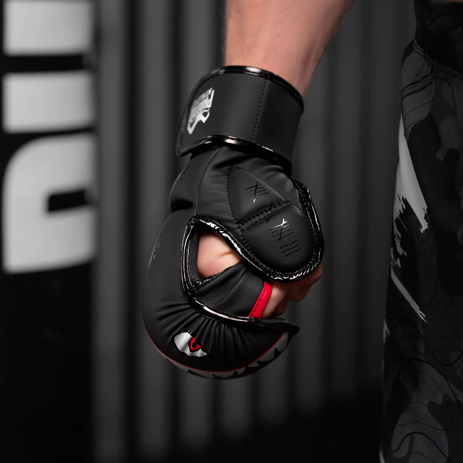 Phantom Athletics MMA Sparring Gloves, Fight Squad, black, S/M