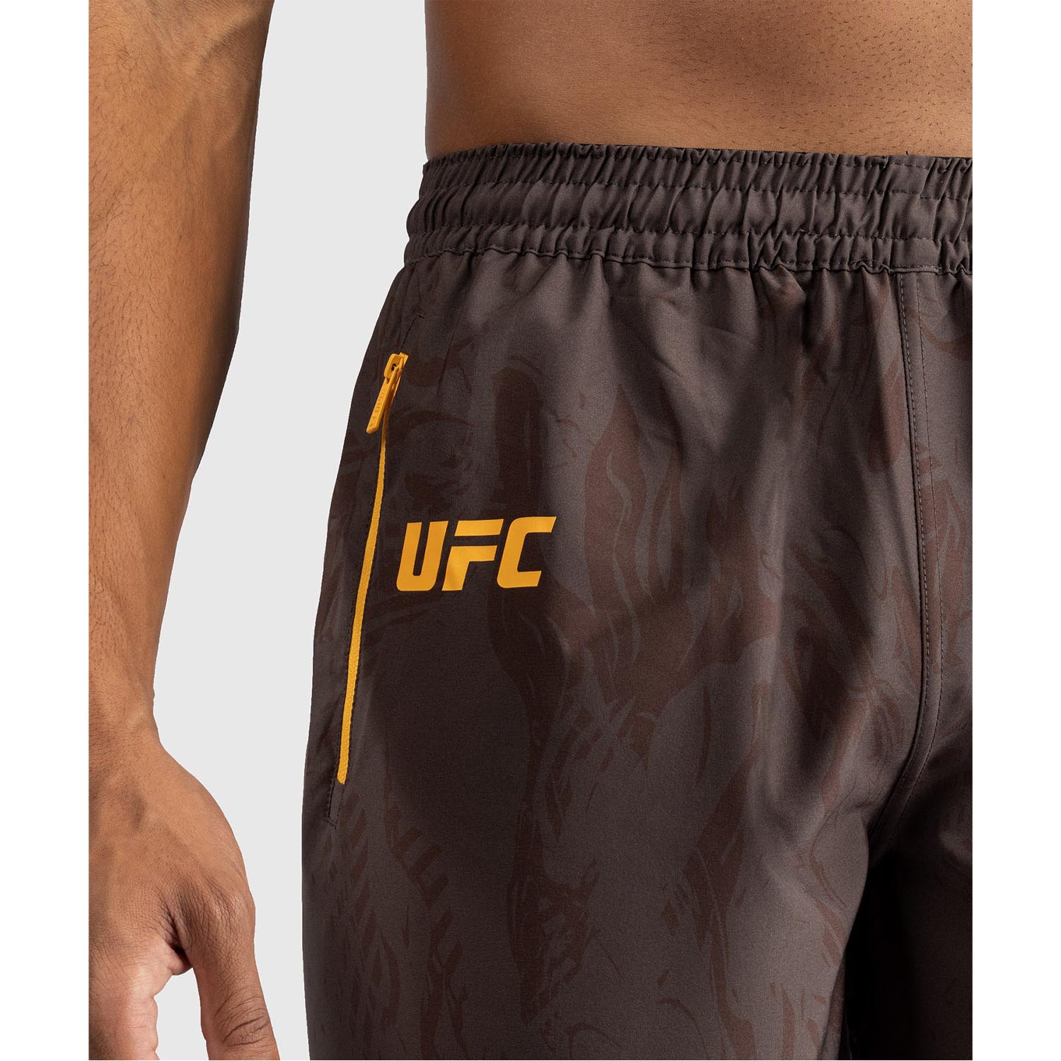VENUM Performance Shorts, UFC Fusion Fight Week, braun, L