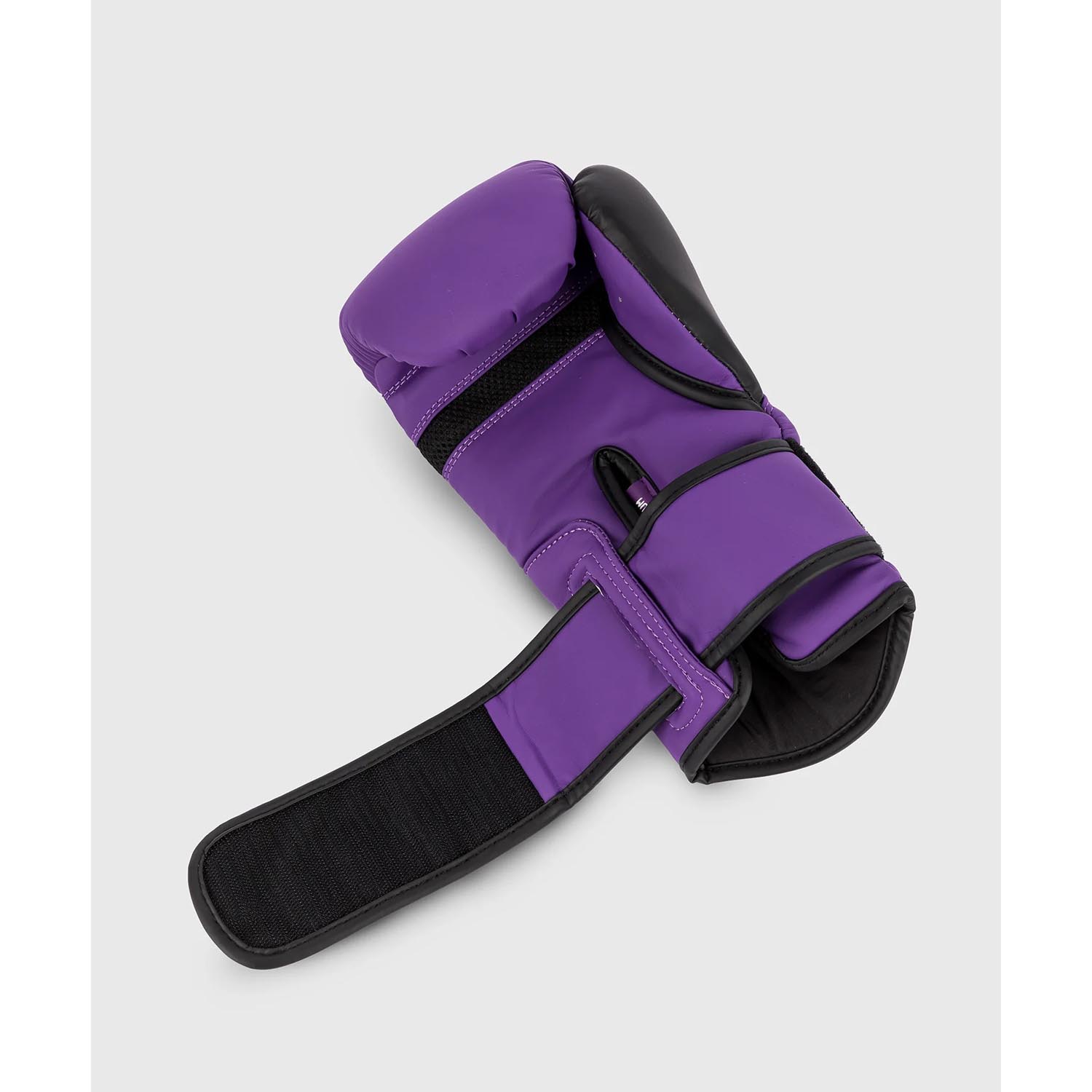 VENUM Boxing Gloves, Challenger 4.0, purple, 16 Oz