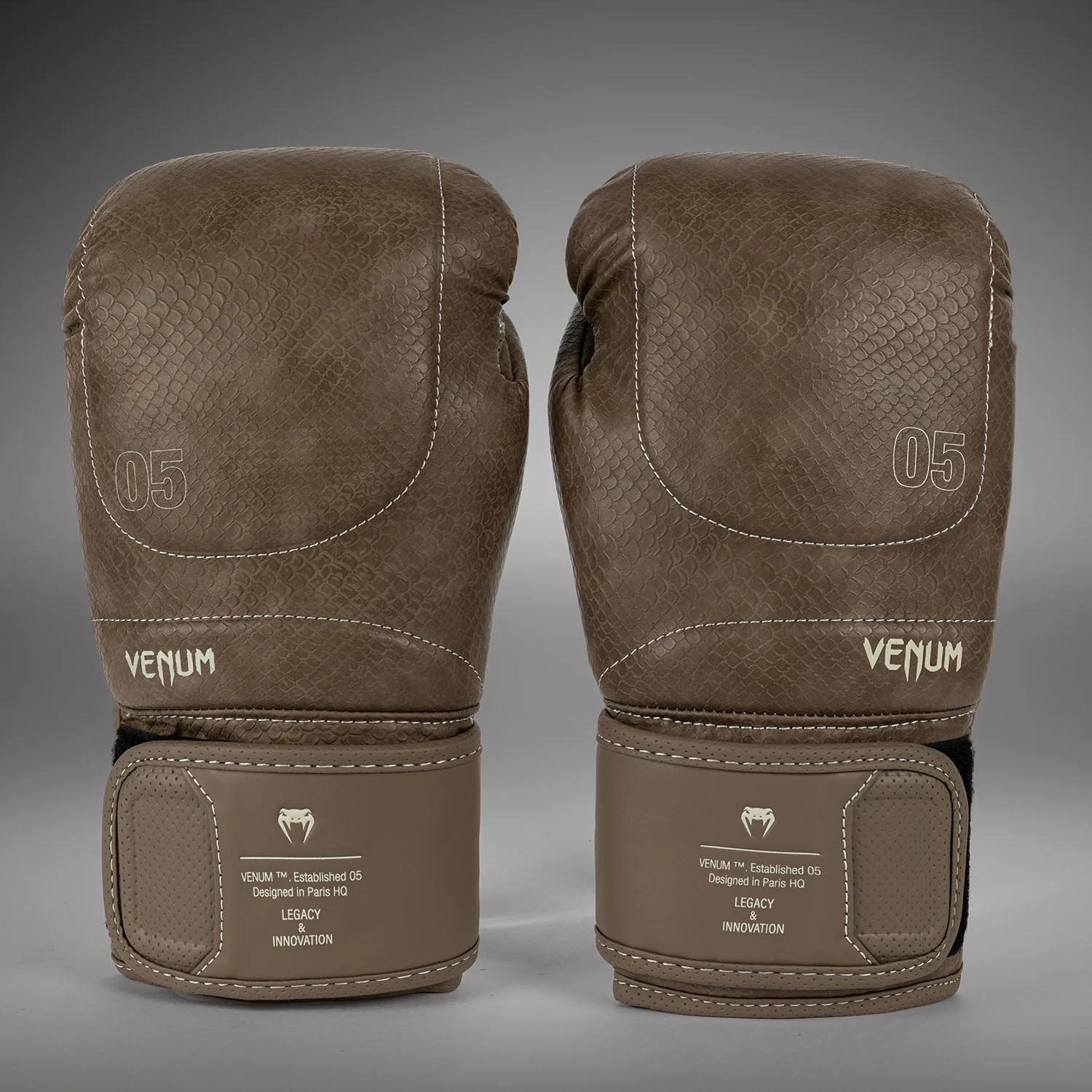 VENUM Boxing Gloves, Impact Evo Scales, brown, 16 Oz