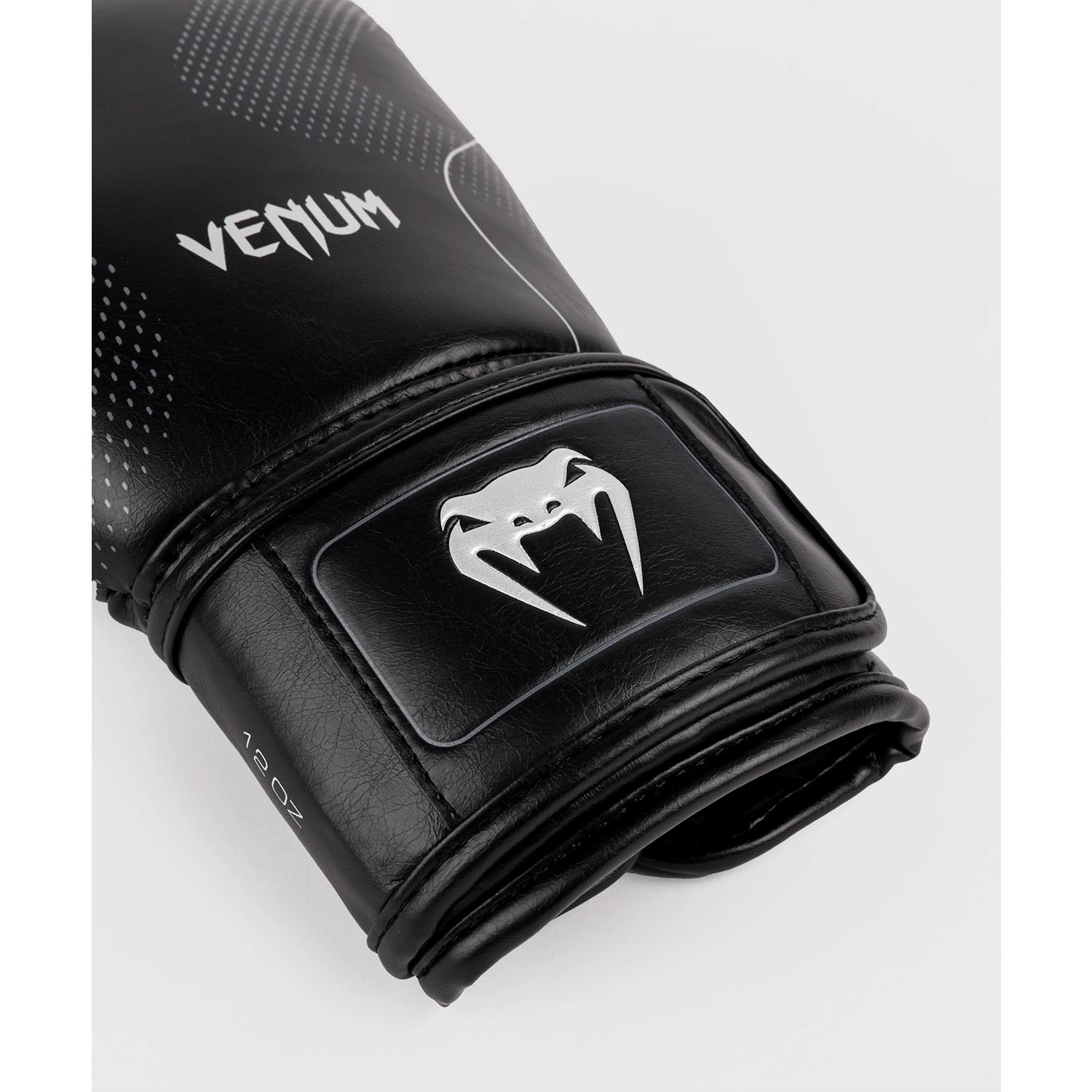 VENUM Boxing Gloves, Nexus, black-silver, 16 Oz