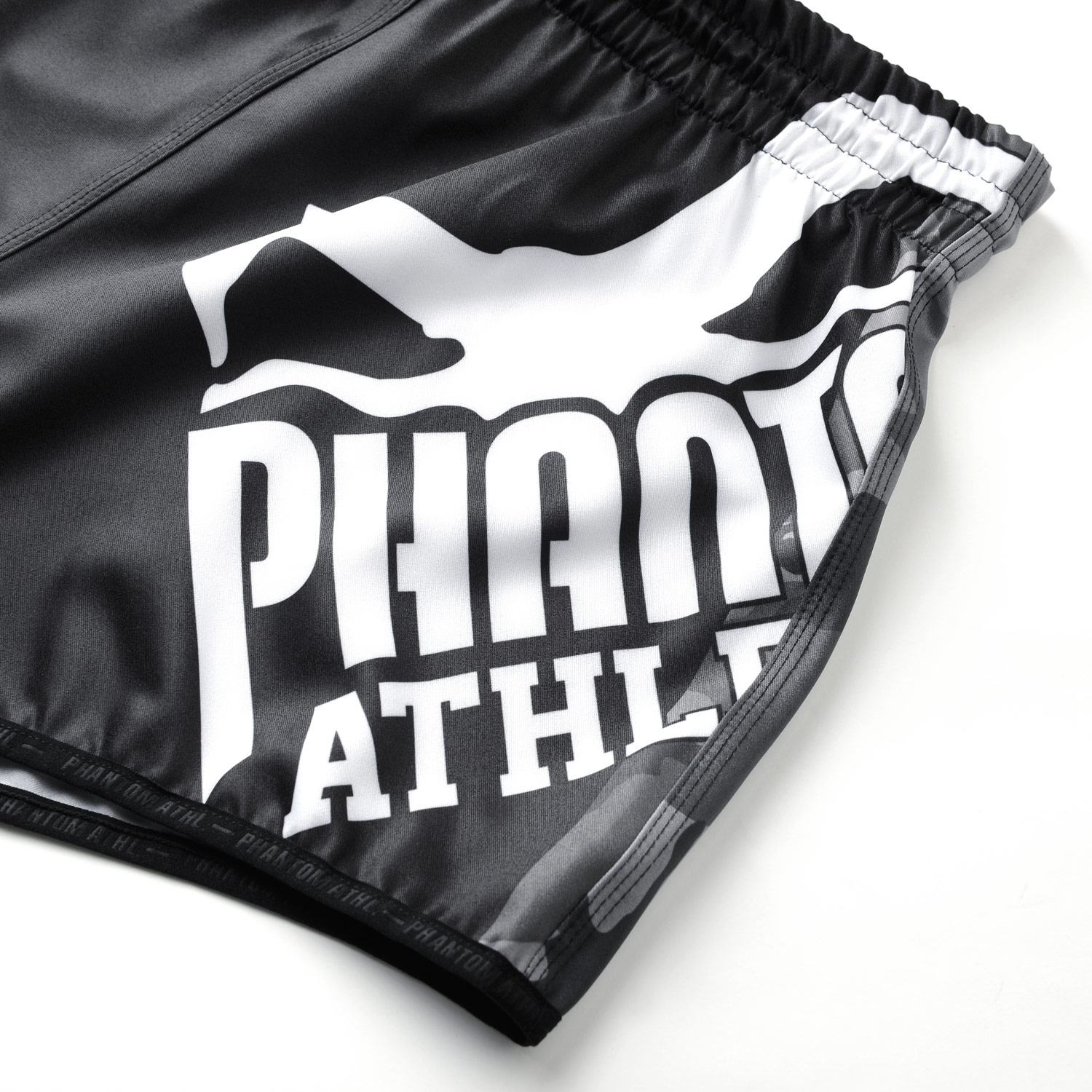 Phantom Athletics Muay Thai Shorts, Revolution, schwarz, XXL