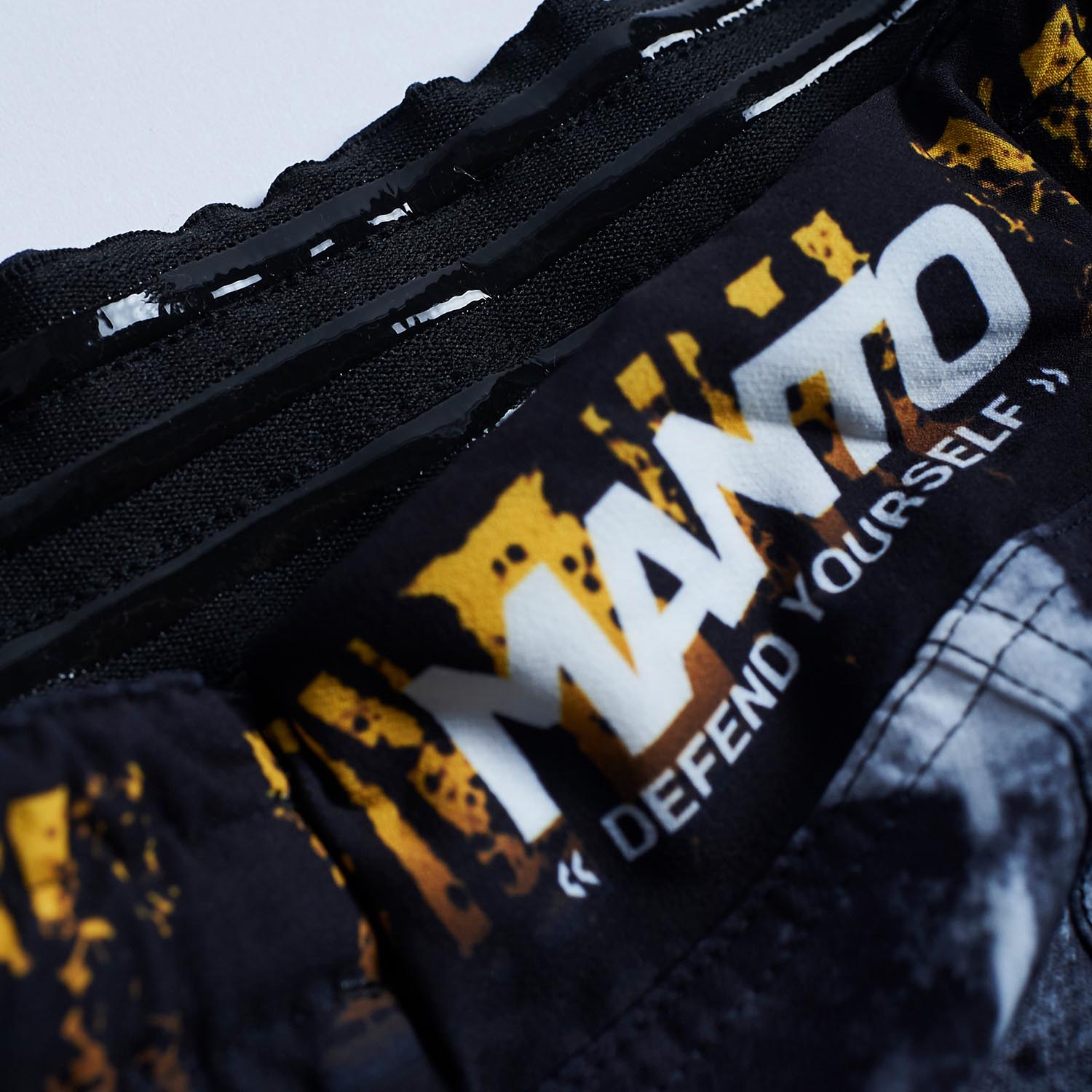 MANTO MMA Fight Shorts, Disobey, XXL