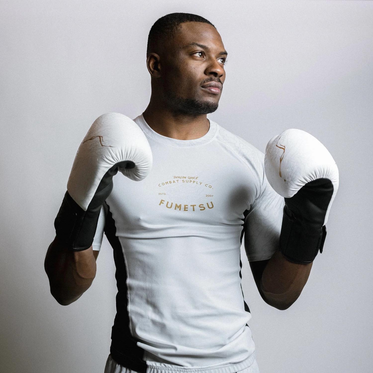 Fumetsu Boxing Gloves, Dragon Slayer, white-gold, 16 Oz